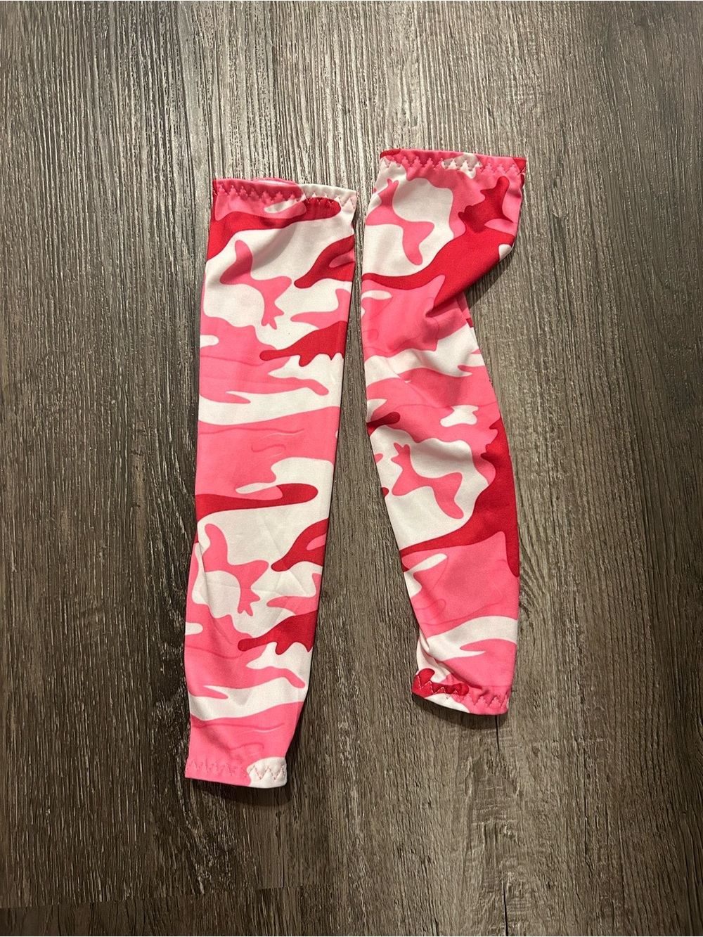 pink white camo athletic arm sleeves sporty